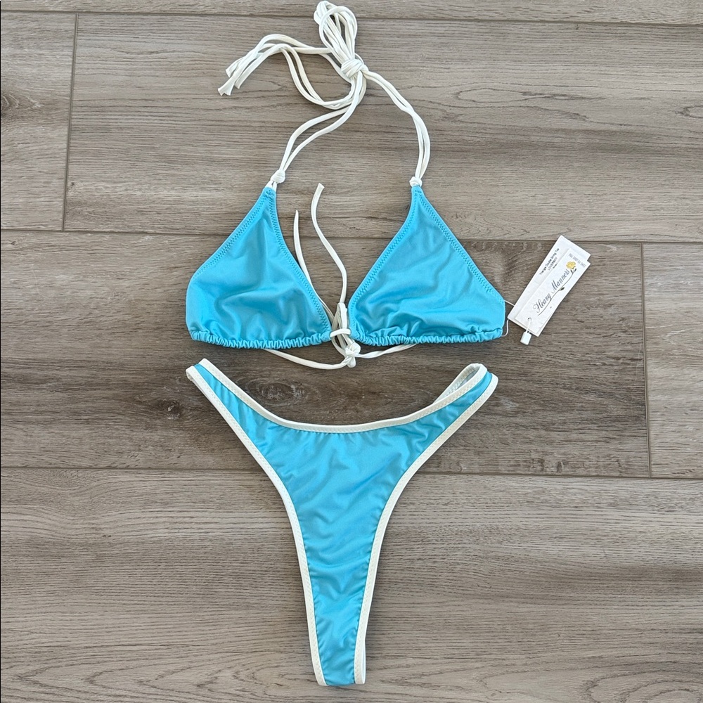 ‘LOVERBOY’ Set